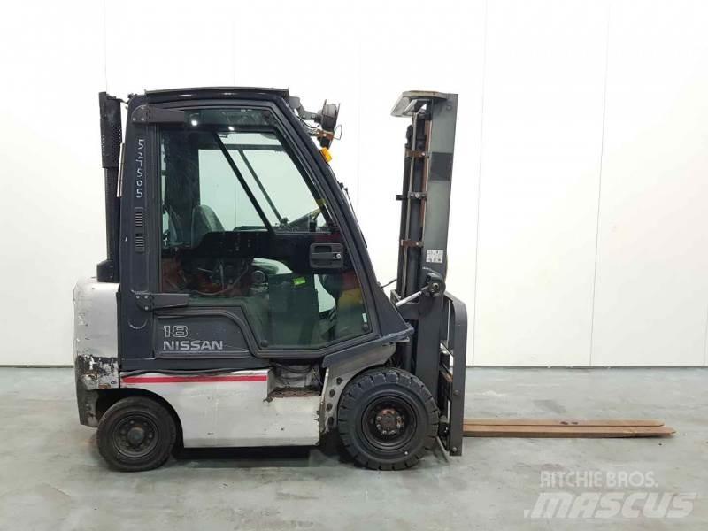 Nissan FD18 Dizelski viličarji