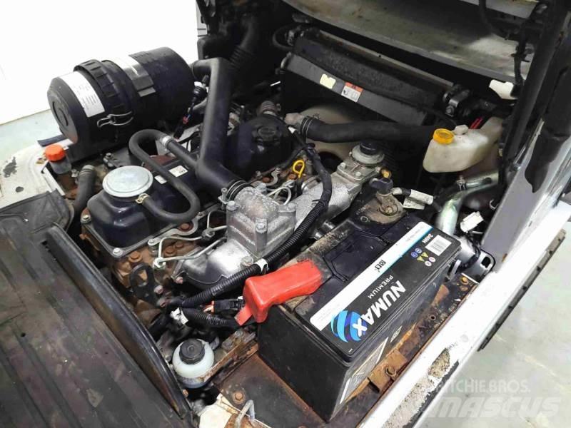 Nissan YG1D2A32H Dizelski viličarji