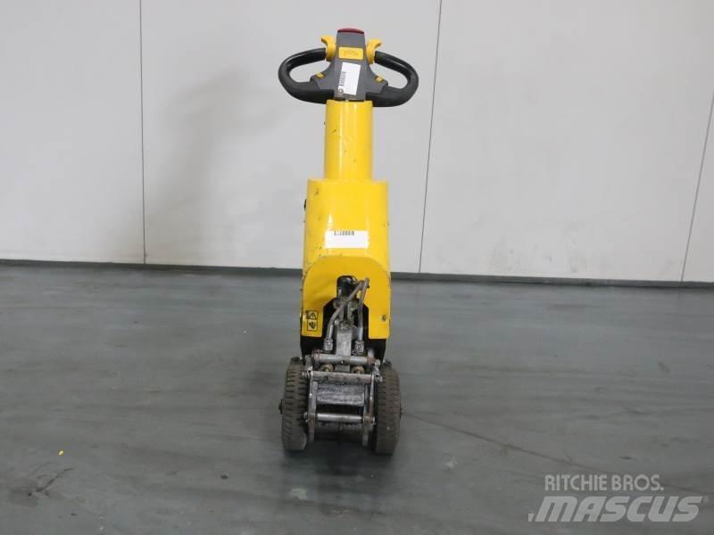  OTHER VEHICHLE SM100 PLUS Manipulacija materiala - drugo