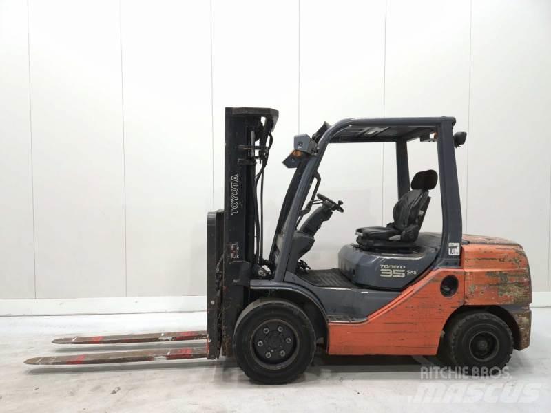 Toyota 52-8FDJF35 Dizelski viličarji