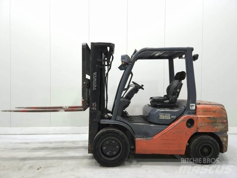 Toyota 52-8FDJF35 Dizelski viličarji