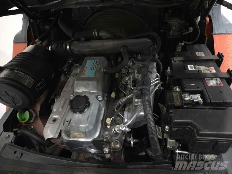 Toyota 52-8FDJF35 Dizelski viličarji