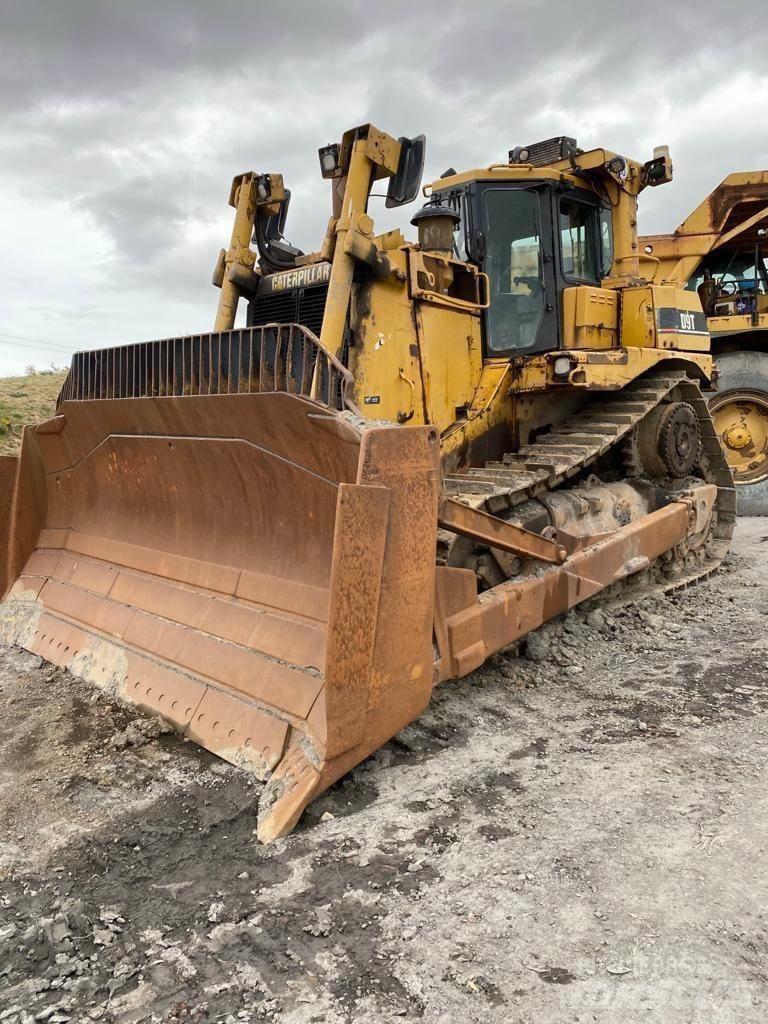 CAT D9T Buldožerji goseničarji