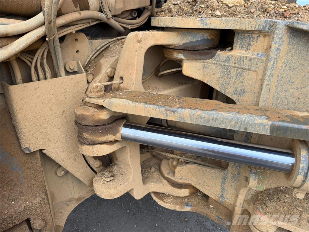 Doosan DA45 Zglobni demperji