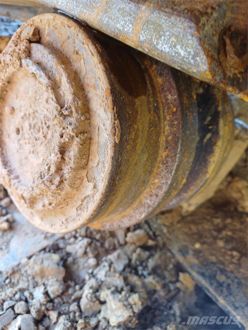 Hitachi ZX350LC-7 Bagri goseničarji