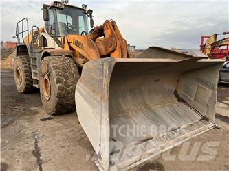 Liebherr L586 Kolesni nakladalci