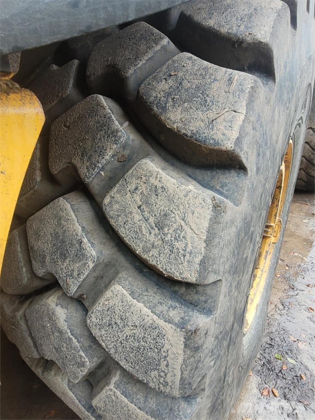 Volvo A40F Zglobni demperji