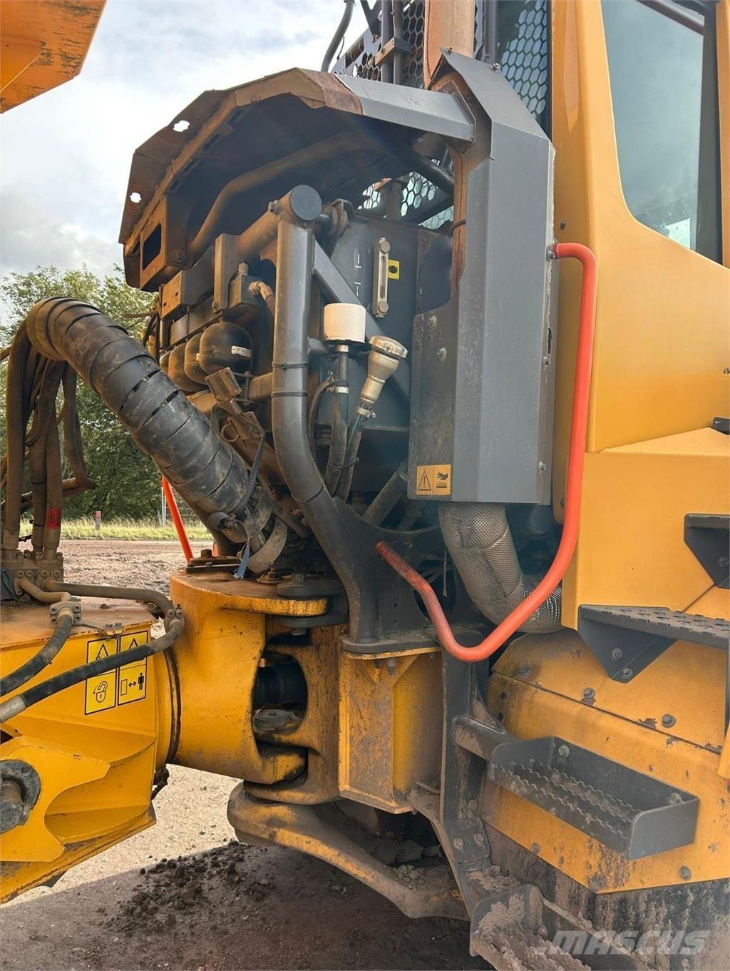 Volvo HAULER A25G Zglobni demperji