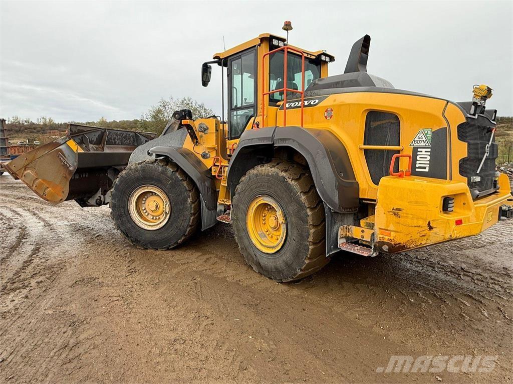 Volvo L110H Kolesni nakladalci