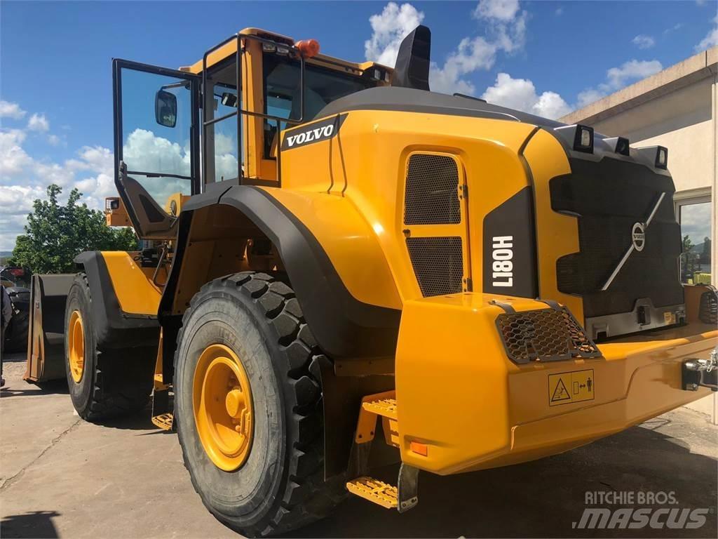 Volvo L180H Kolesni nakladalci