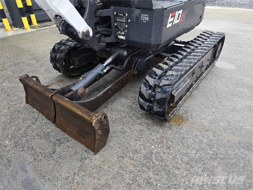 Bobcat E10Z Mini bagri <7t