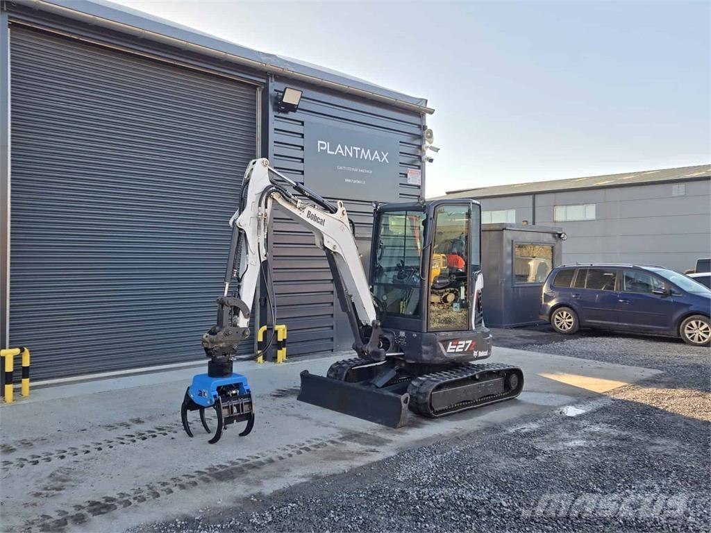 Bobcat E27 Mini bagri <7t