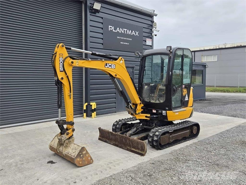 JCB 8026 Mini bagri <7t