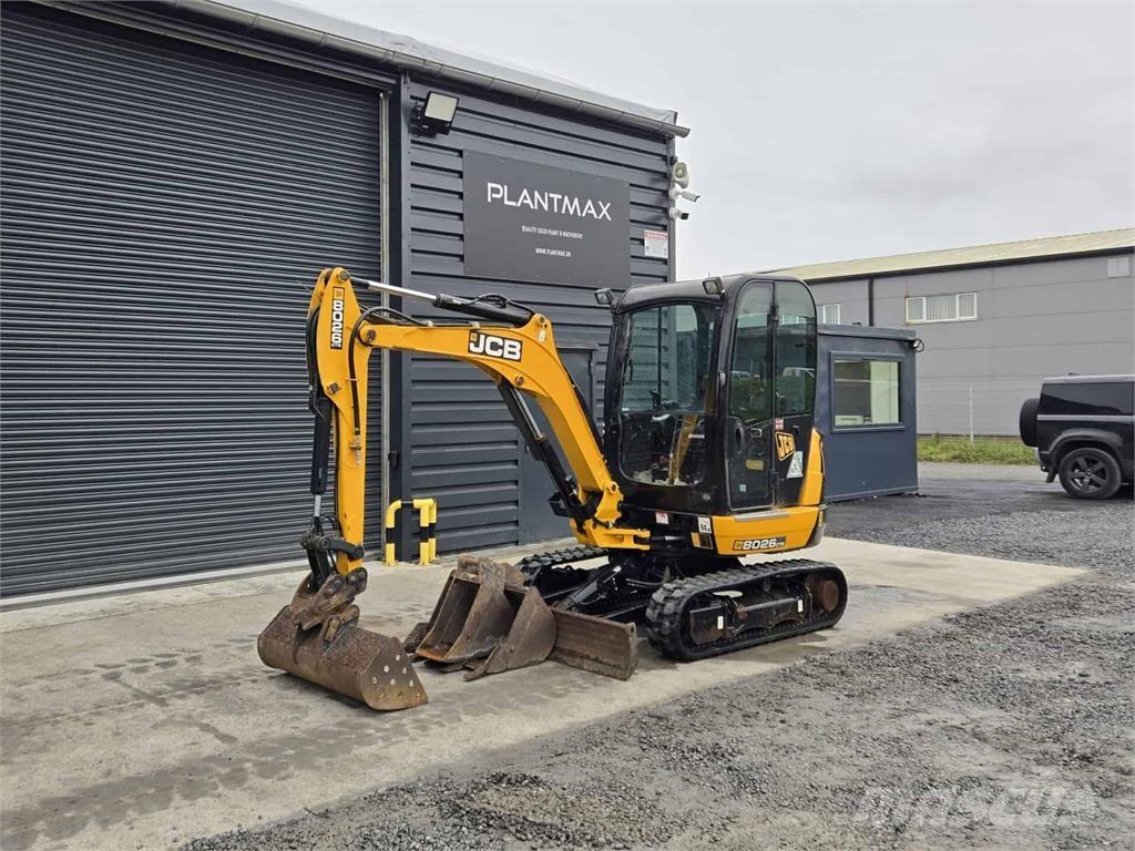 JCB 8026 Mini bagri <7t