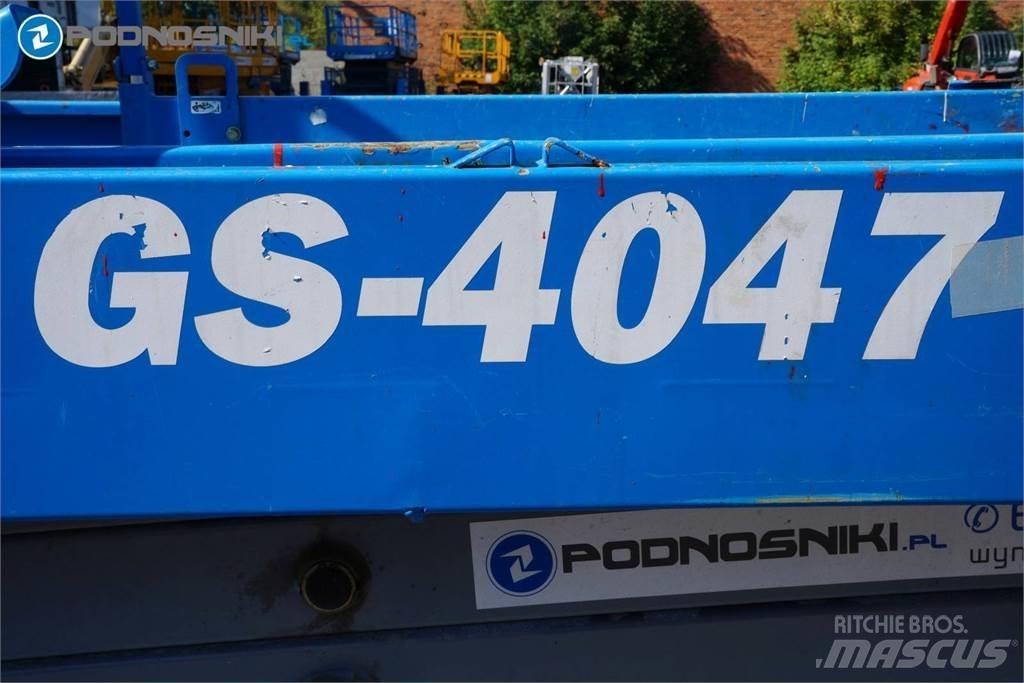 Genie 4047 Škarjaste dvižne ploščadi