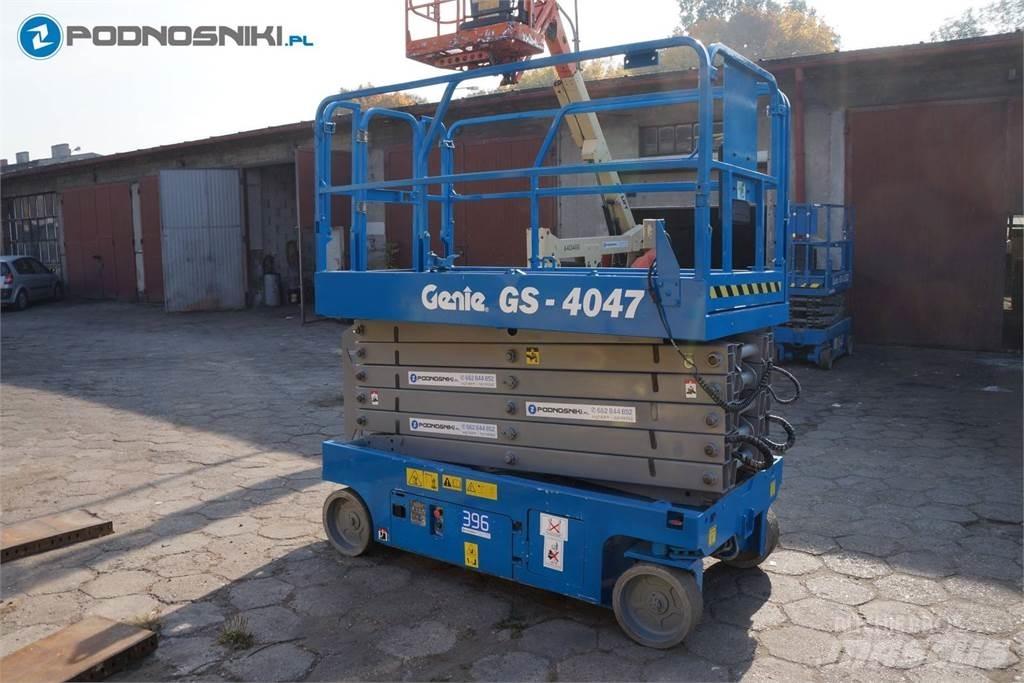 Genie 4047 Škarjaste dvižne ploščadi