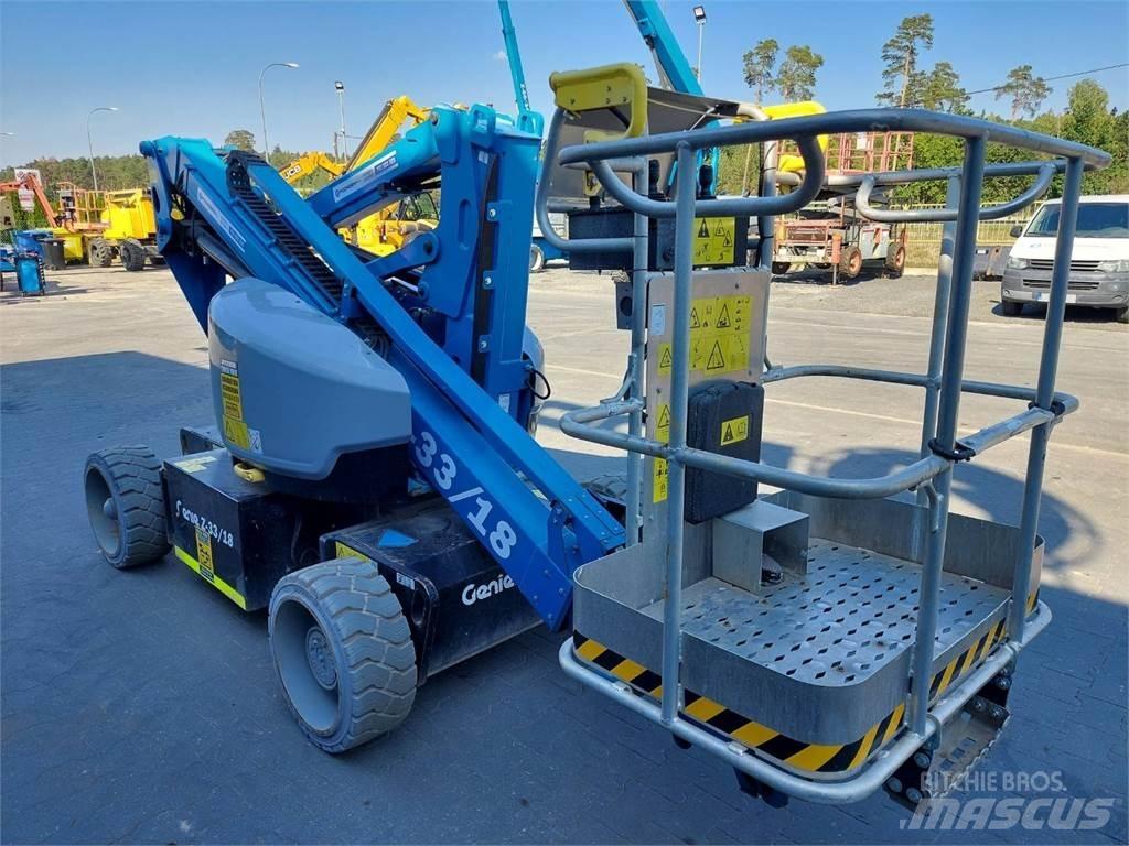 Genie Z-33/18 Zglobne dvižne ploščadi