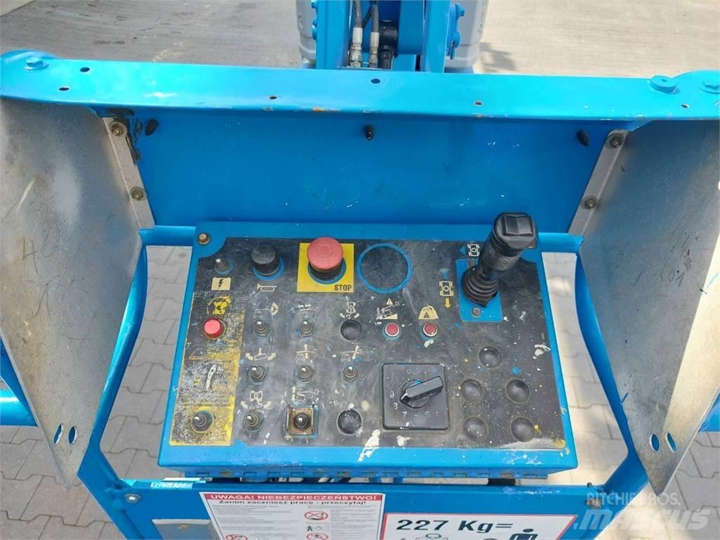 Genie Z-34/22N Zglobne dvižne ploščadi