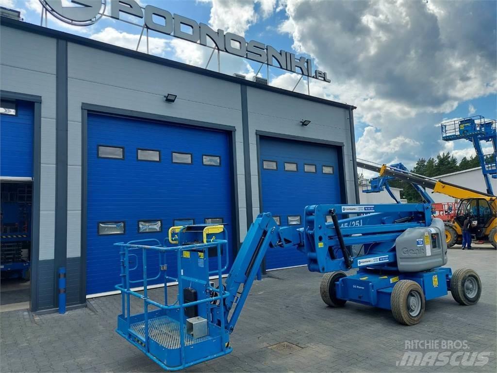 Genie Z-45/25J DC Zglobne dvižne ploščadi