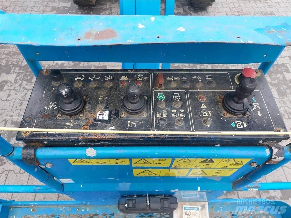 Genie Z-45/25J RT Zglobne dvižne ploščadi
