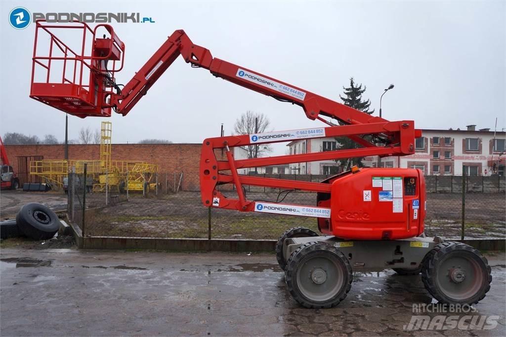 Genie Z45/25J Zglobne dvižne ploščadi