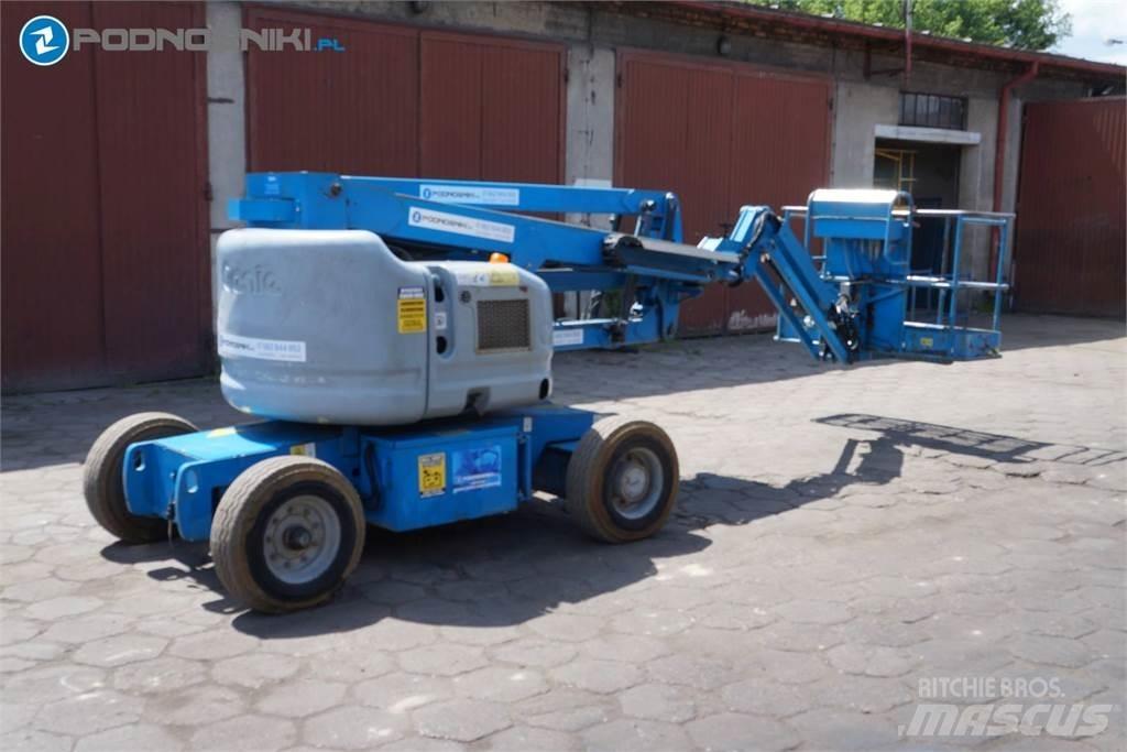 Genie Z45-25J Zglobne dvižne ploščadi