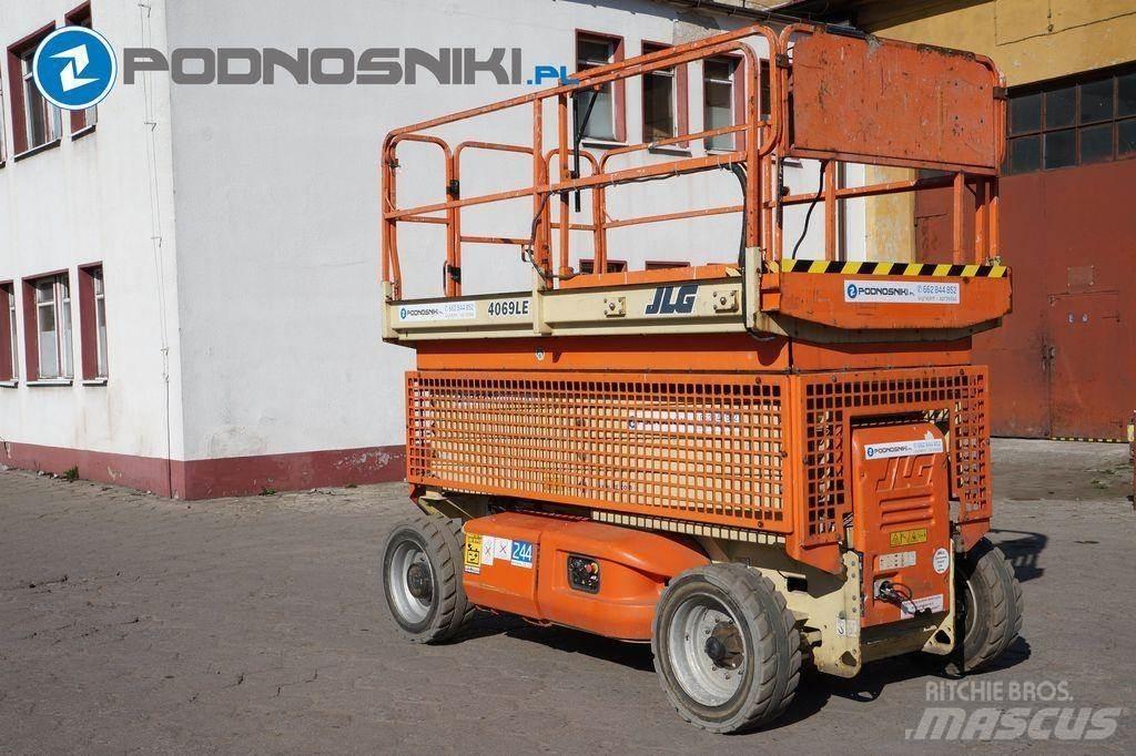 JLG 4069 Škarjaste dvižne ploščadi