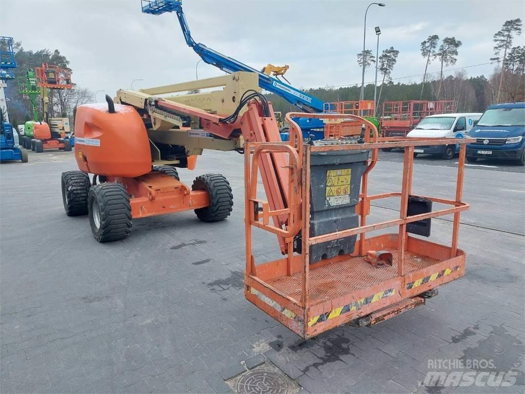 JLG 450AJ Zglobne dvižne ploščadi