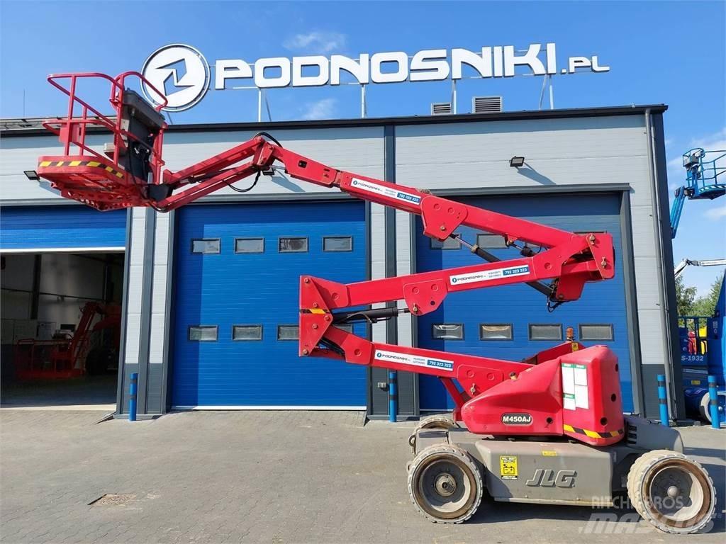 JLG M450AJ Zglobne dvižne ploščadi