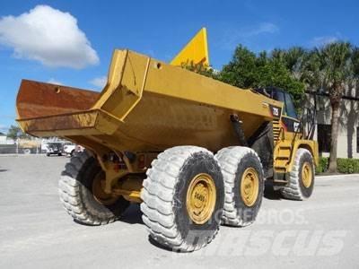 CAT 725 Zglobni demperji