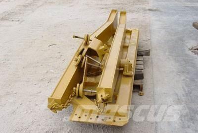 CAT 730 Tailgate Drugi deli
