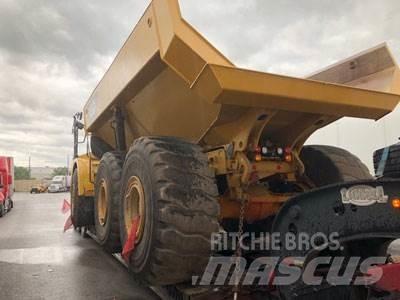 CAT 745C Zglobni demperji