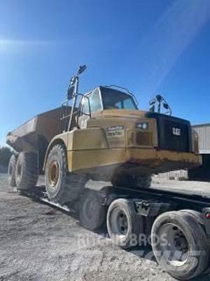 CAT 745C Zglobni demperji