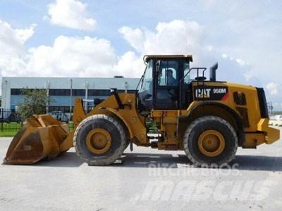 CAT 950M Kolesni nakladalci