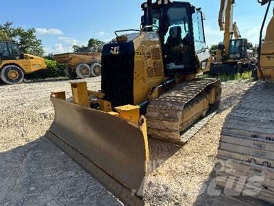 CAT D3K2 LGP Buldožerji goseničarji