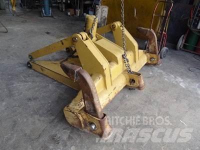 CAT D6R /D6T Ripper, MS Drugi deli