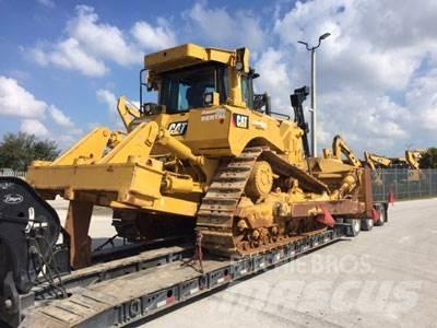 CAT D8T Buldožerji goseničarji
