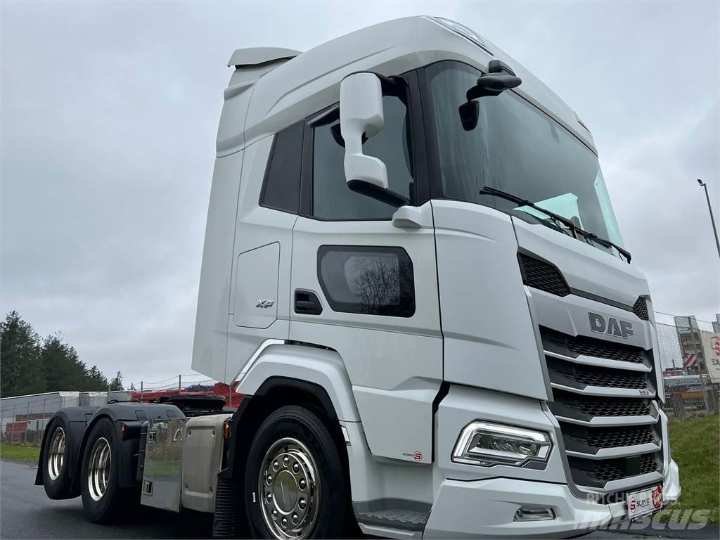 DAF XF530 FTS 6x2 Vlačilci