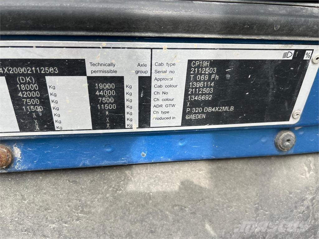 Scania P320 Tovornjaki zabojniki