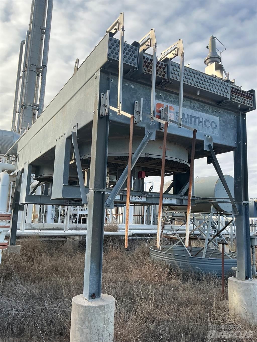 SmithCo MFG Drugo