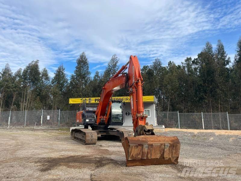 Hitachi ZX250LC-6 Bagri goseničarji