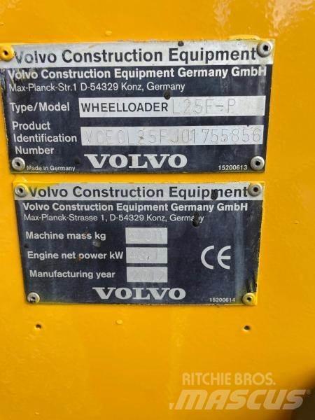 Volvo L 25 F Kolesni nakladalci