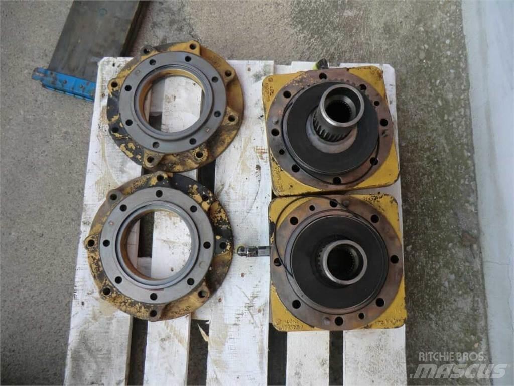 CAT 231D Drugo