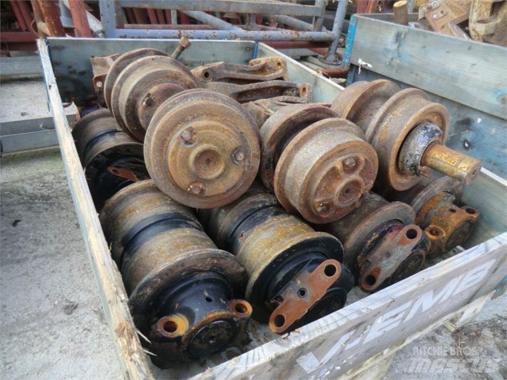CAT 231D Gosenice