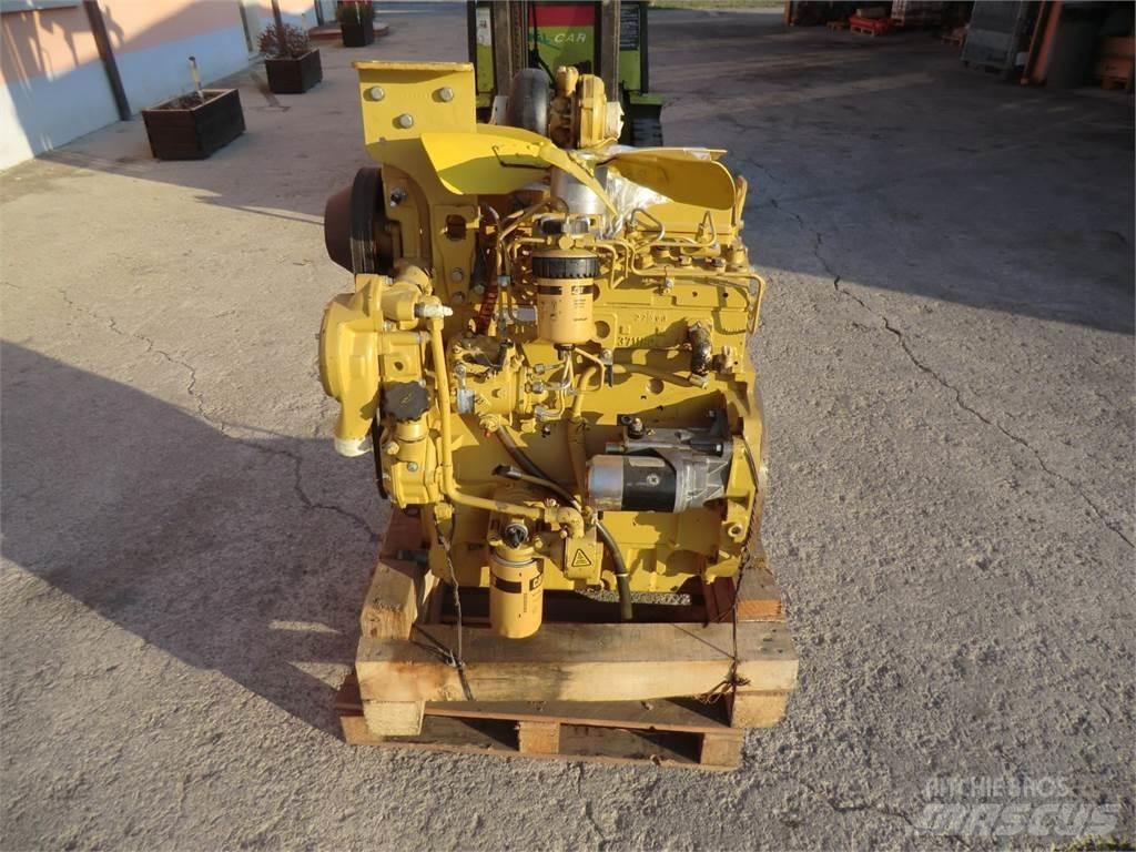 CAT 3054 Motorji