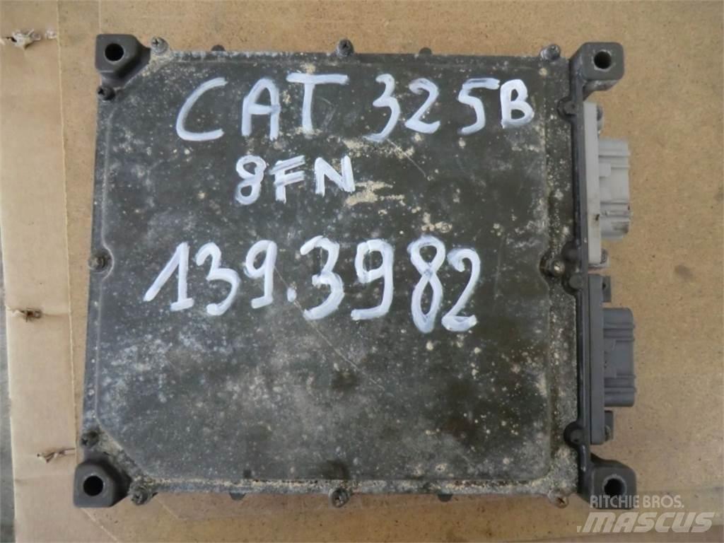 CAT 312B Drugo