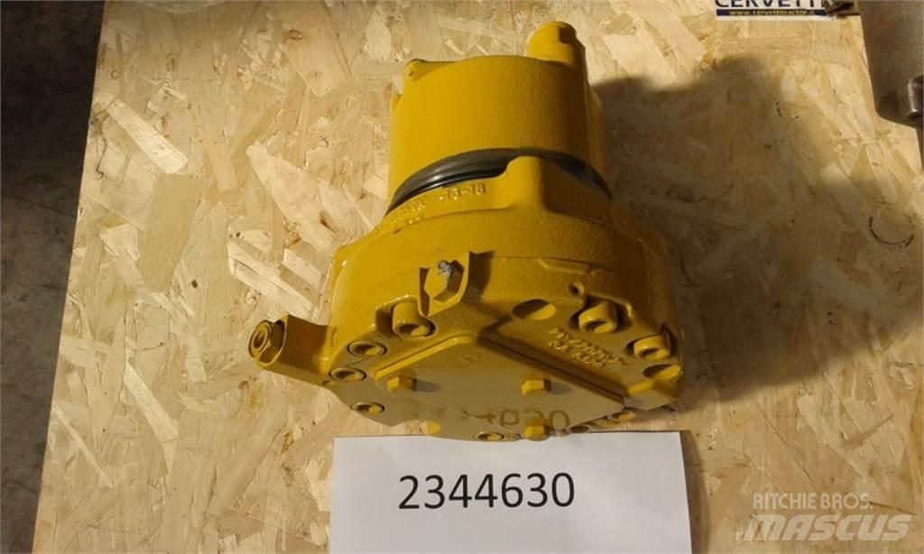 CAT 325B Drugo