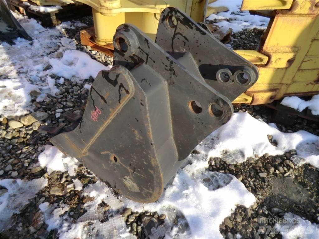 CAT 428 Drugo