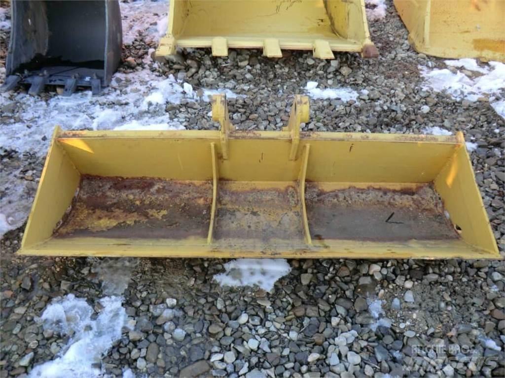 CAT 428 Drugo