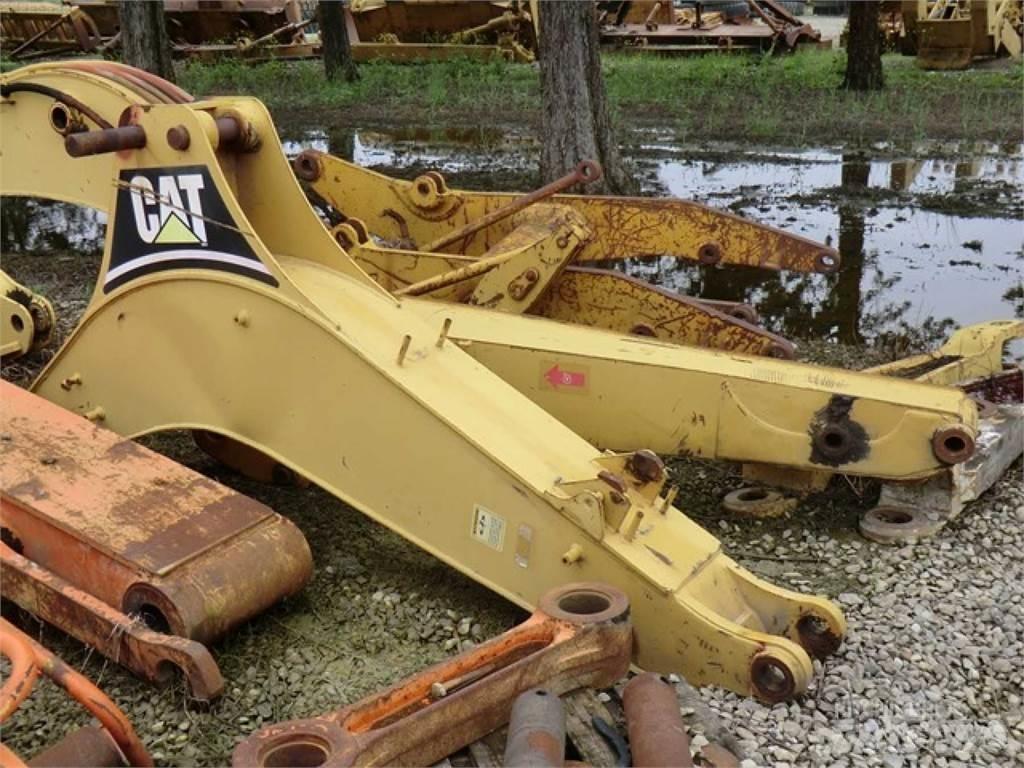 CAT 438C Podvozje in vzmetenje